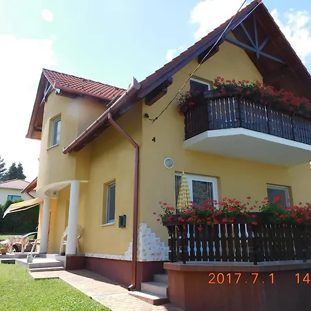 Akacfa Hortenzia Apartman Zalakaros Exterior photo